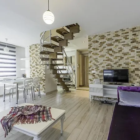 Duplex With Balcony 5 Min To Konyaalti * Antalya